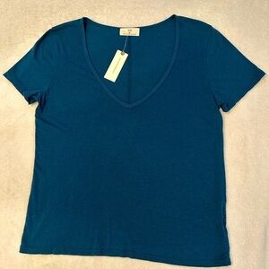 Anthropologie T.LA crop top size XS